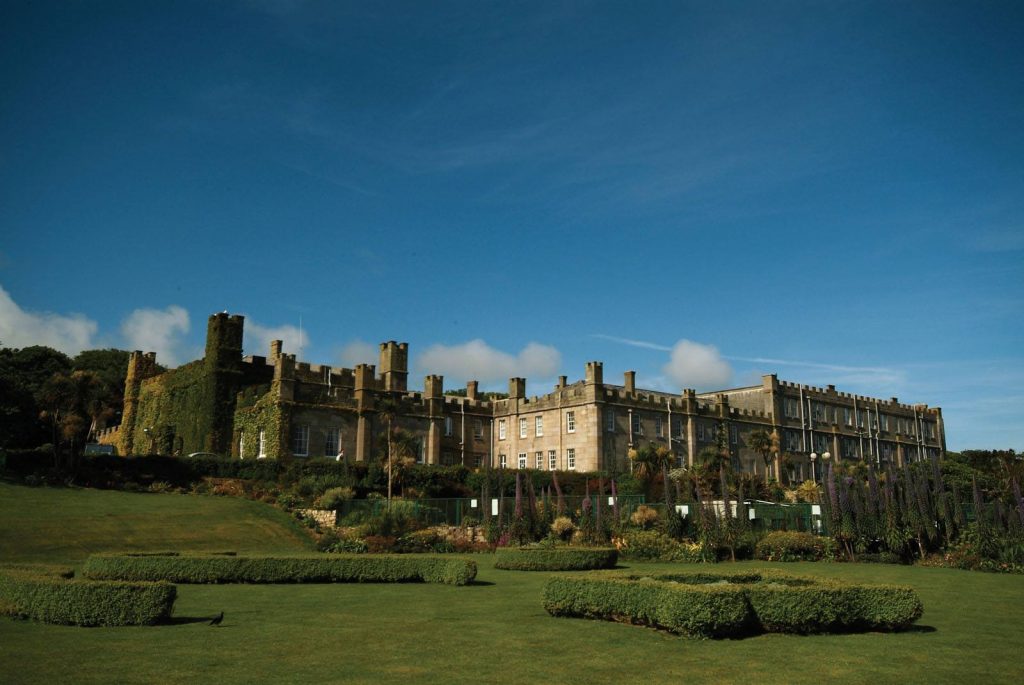 England Castle Vacations - Tregenna Castle