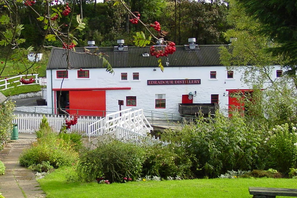 Scotland Group Tours - Edradour Distillery