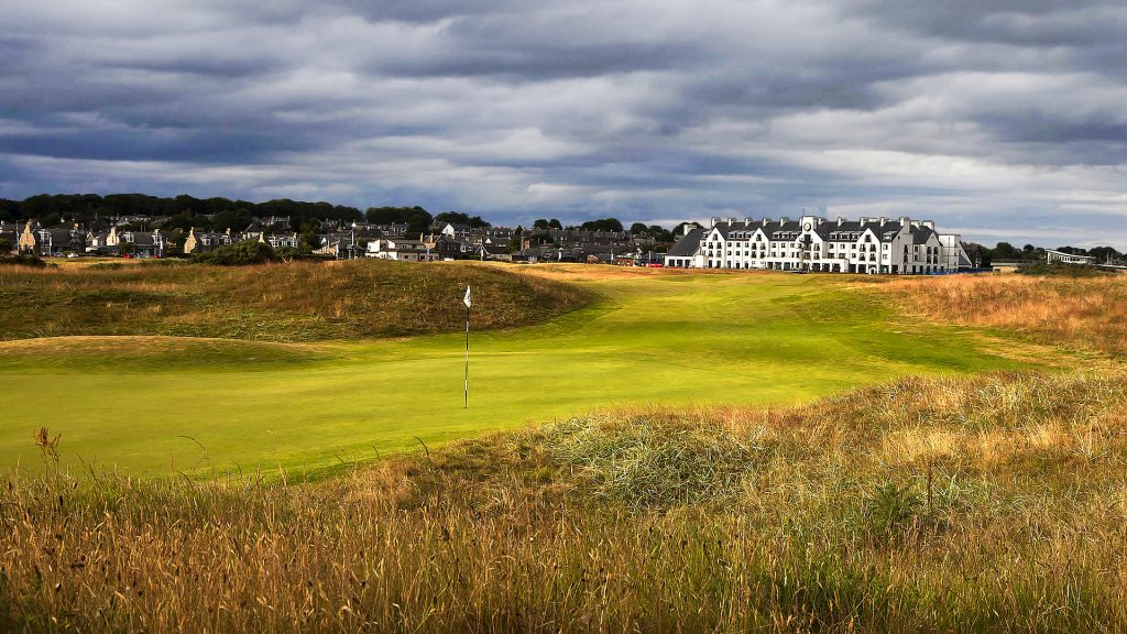 Scotland Golf Vacations - Carnoustie Golf Links
