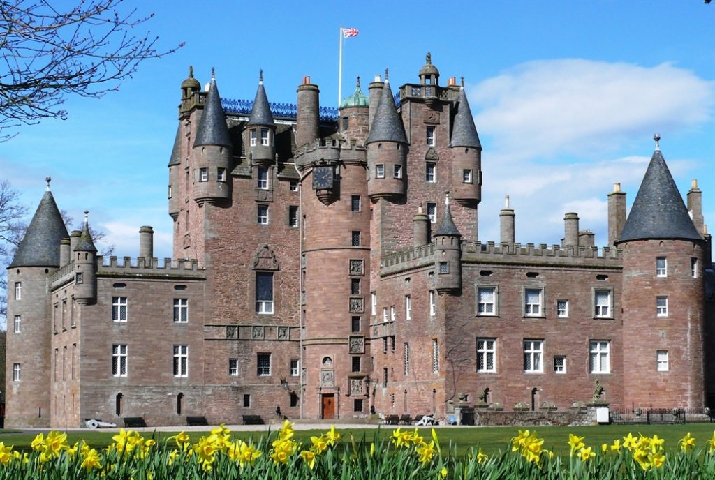 Scotland Luxury Train Journeys, Glamis Castle, Scotland