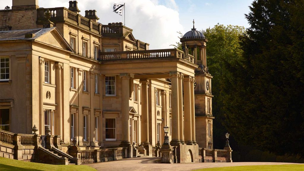 Exclusive Castle Rental England, Broughton Hall