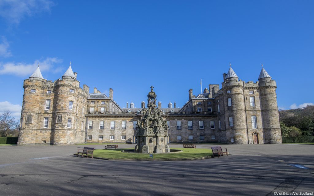 Scotland Group Tours - Holyrood Palace, Edinburgh