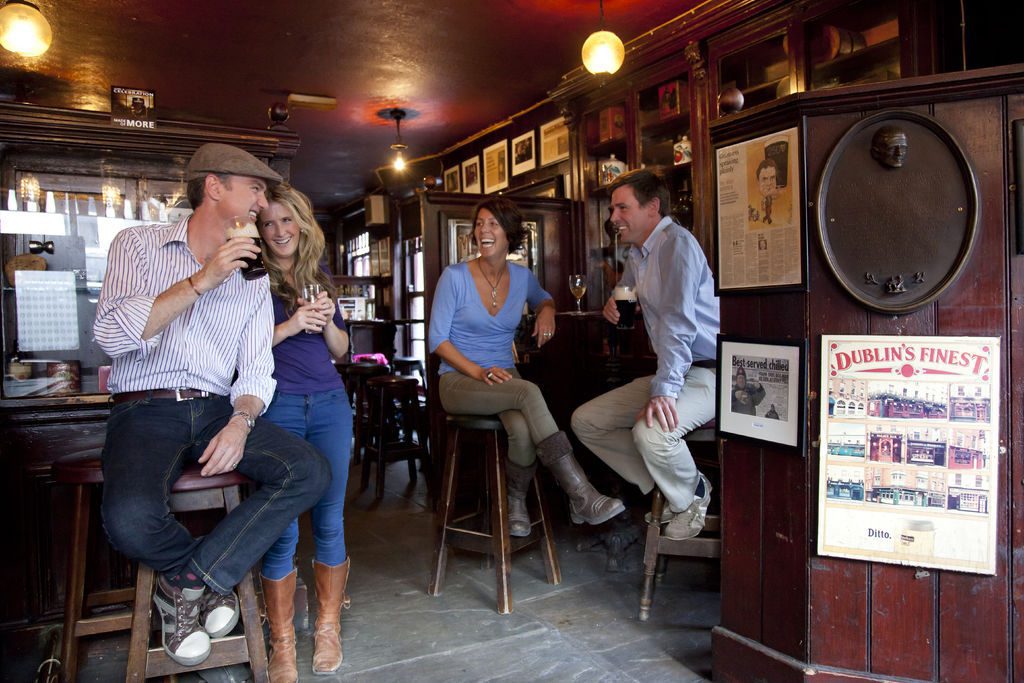 Honeymoons in Ireland, Dublin Pub