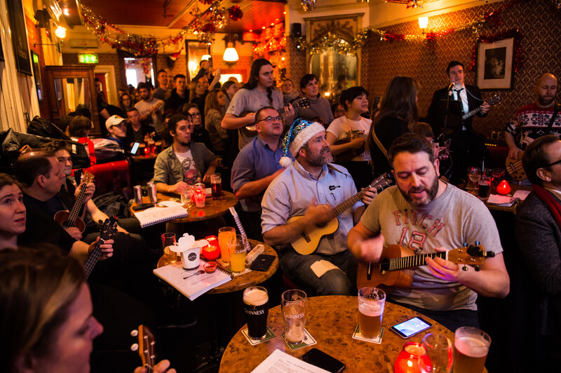 Dublin, music ukelele session